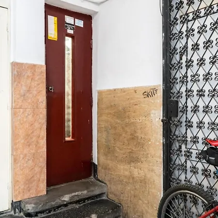 Spacious And Cozy In Appartement