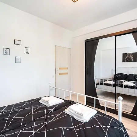 Appartement Spacious And Cozy In Bucarest