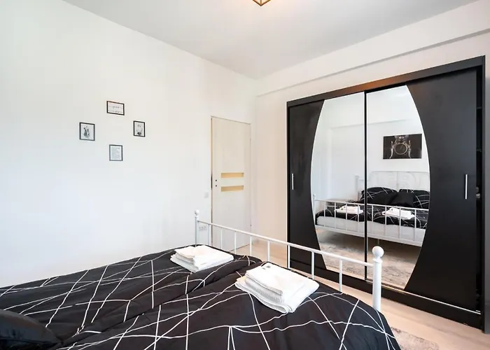 Apartmán Spacious And Cozy In Bukurešť